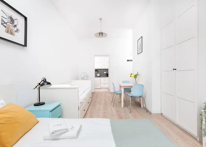 Bright - Kazimierz- By Upstairs Cracovia