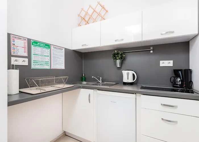 Bright - Kazimierz- By Upstairs 克拉科夫