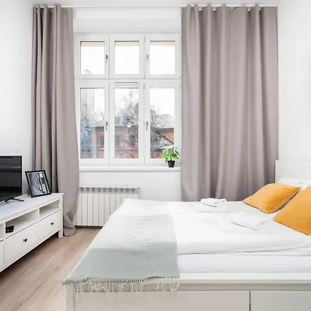 Bright - Kazimierz- By Upstairs *